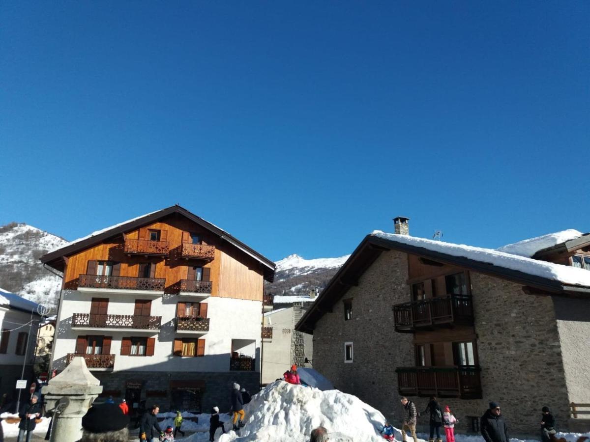 Deacons Lodge Bardonecchia Dış mekan fotoğraf